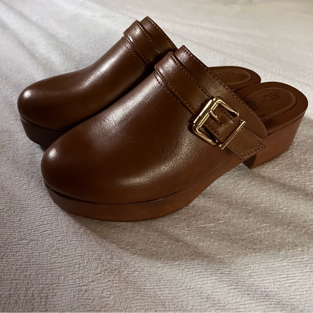 Schutz leather mules size 7.5